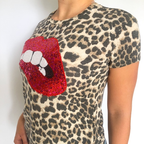 Sequin Lips Leopard Graphic Tee Spring Shirt Top - Picture 3 of 3